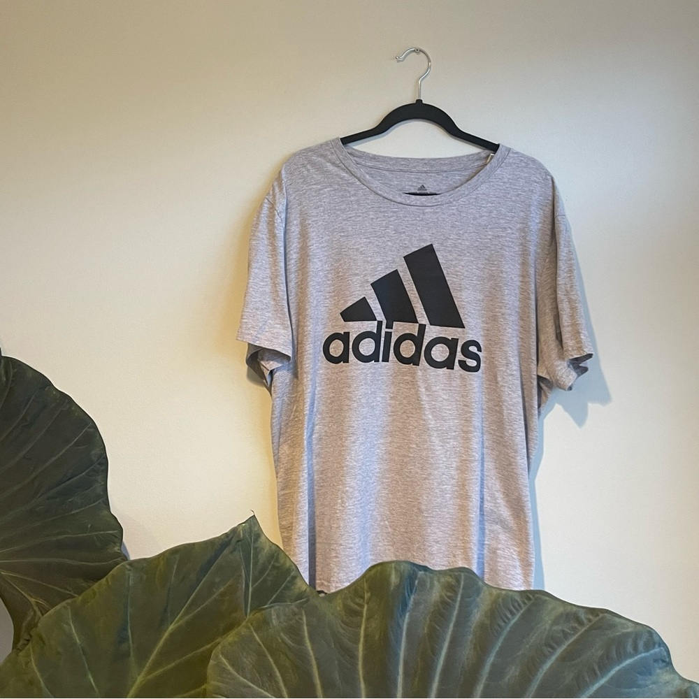 Light Grey Adidas Short Sleeve TShirt 2XL